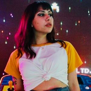 Meet your Posher, Daisy